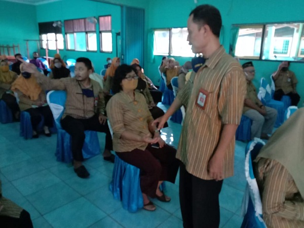 /Jun11.Install-SMPN2 Jatilawang Banyumas1.jpg